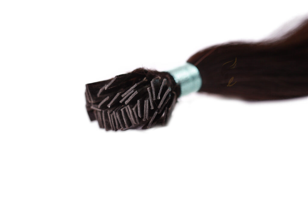 Keratin tip hair extensions: flat tip, single-donor virgin Remy hair with flat keratin bonds